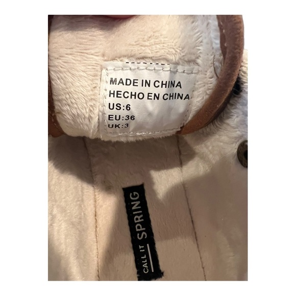 Call it Spring Urias Cognac Girls Size 6 Vegan Faux Fur Lined Lace Up Boots NIB - Picture 13 of 16